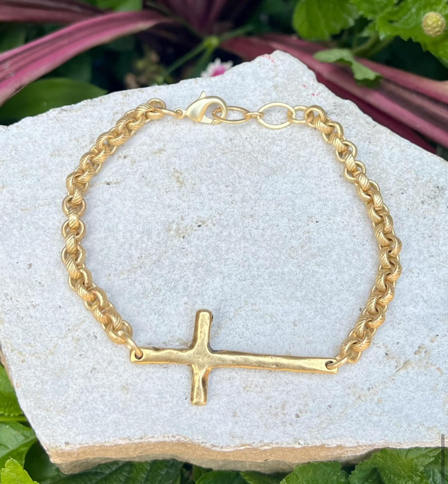 Kitzi Cross Link Bracelet