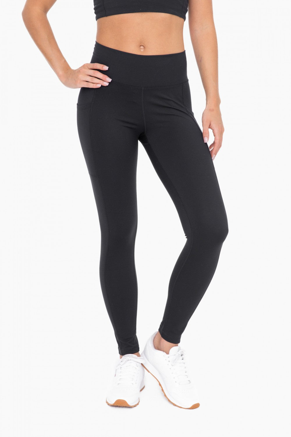 Lycra blend Essential Sweetheart Back Leggings