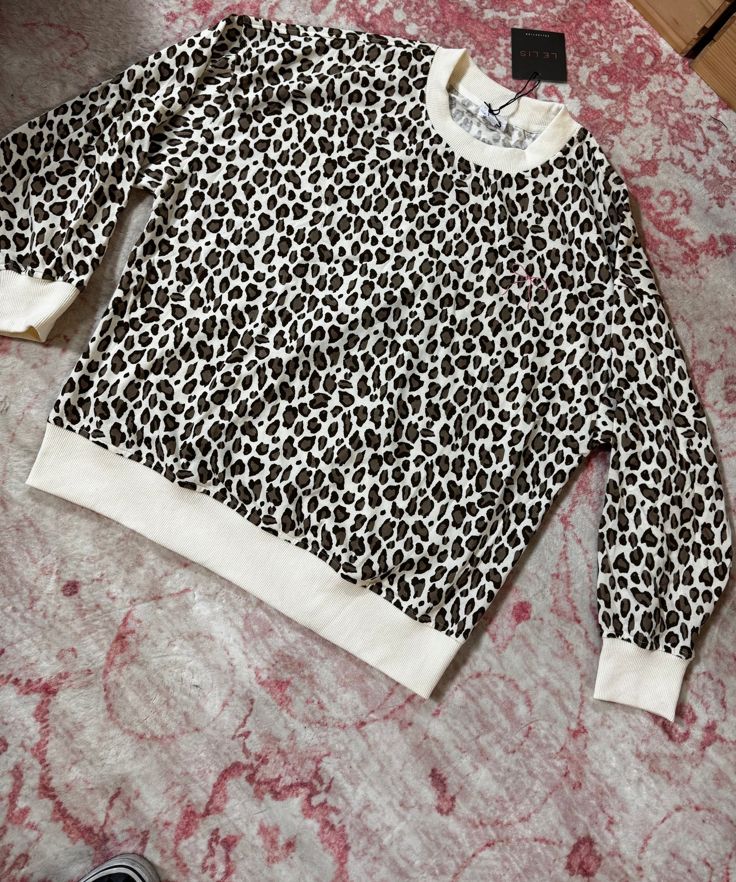 Le Lis Long Sleeve Leo Top