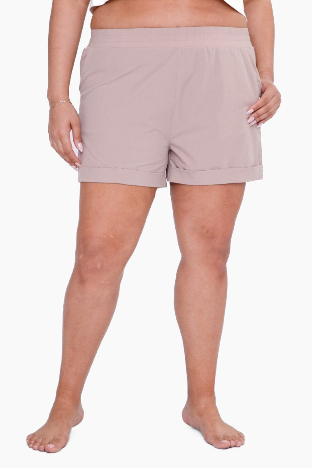 CURVY Highwaist Athleisure Shorts with Cuffed Leg