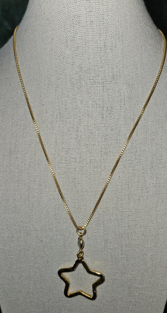 Kitzi Open Star Necklace