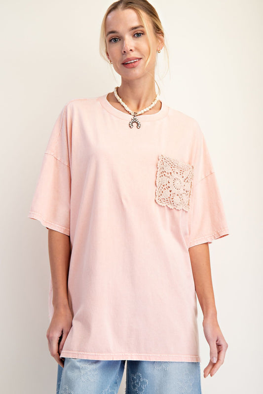 EASEL CROCHET TOP