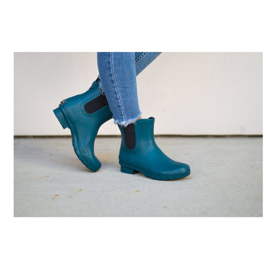 CHELSEA MATTE TEAL WOMEN'S ANKLE RAIN BOOTS